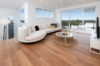 Endeavour Draw 438 Photo